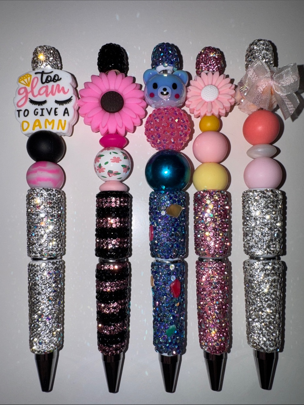 (1) Handmade beaded pen - Picture 1 of 4